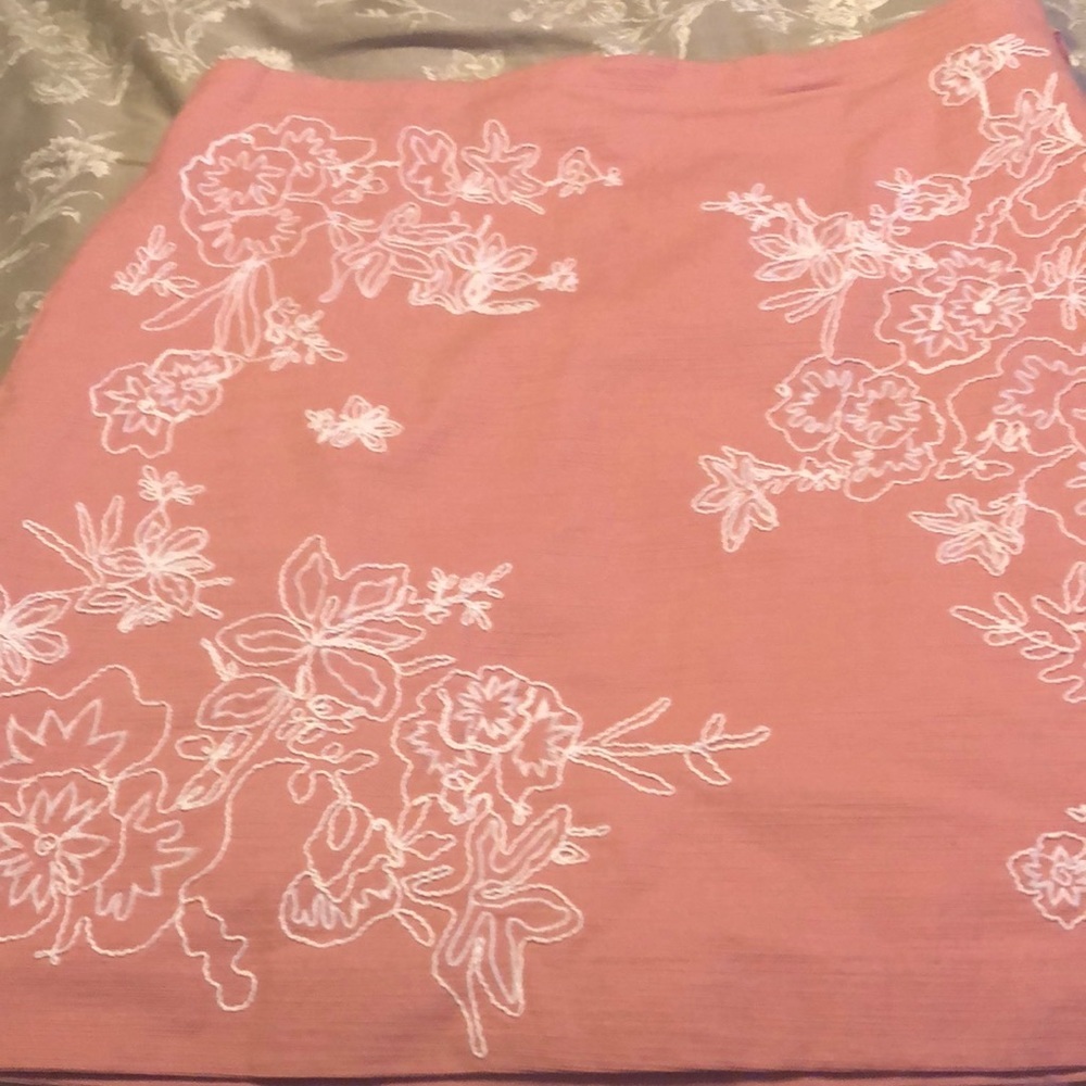Loft  pink and lace design skirt.